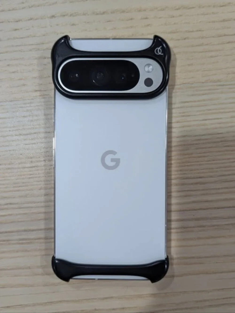 Pixel 9 Or Pixel 9 Pro Minimalist Phone Case - Arc Pulse Metal Bumper Case